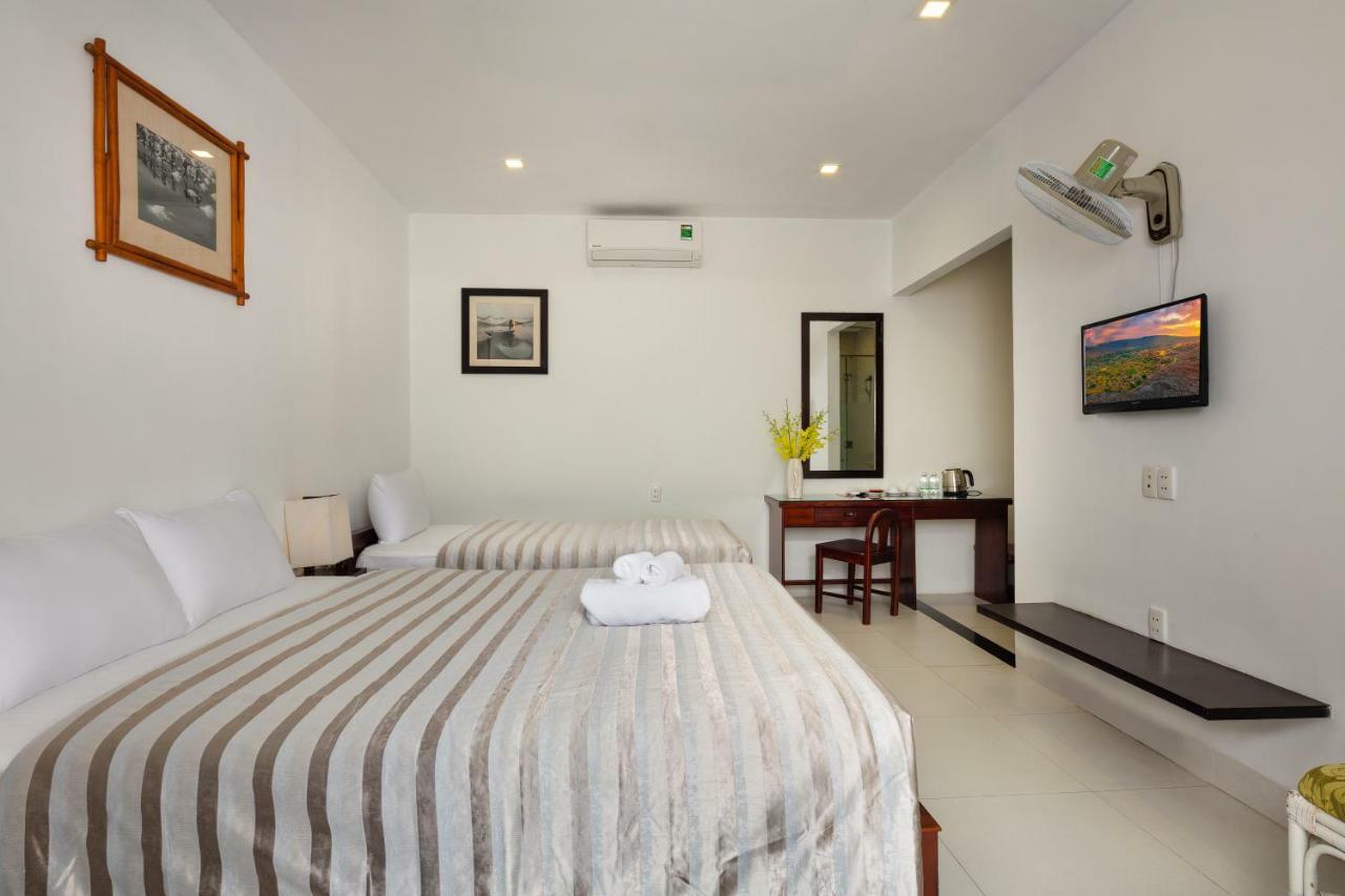 La Paloma Villa На Транг Екстериор снимка