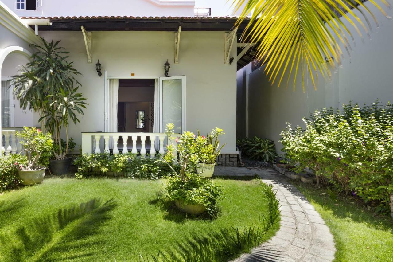 La Paloma Villa На Транг Екстериор снимка